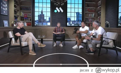 jacas - Pamiętam, że Smoku czasami takiego owczarka brał do studia. W meczykach uznal...