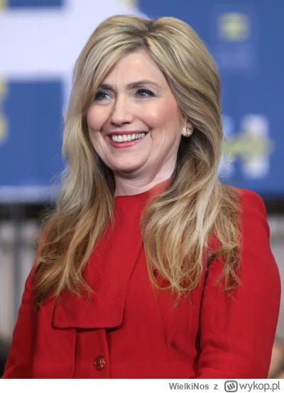 WielkiNos - >a Hillary Clinton?

@MiedzygalaktycznyMors wygląda w długich z 10 lat mł...