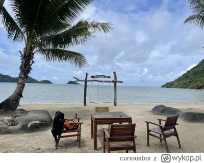 curiousboi - @szajbi_: Jak byłem w Tajlandii sam z plecakiem napisał do mnie pewien w...