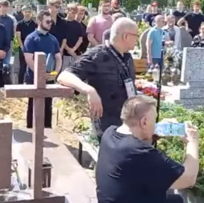 Ksemidesdelos - > Kosno jest potężnie przecwelony

@BKZGlamrap: i jednocześnie tak wy...