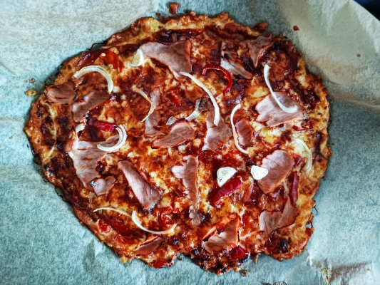 BarkaMleczna - . #keto pizza, która nie smakuje fałszem i rozczarowaniem

Baza: 145 g...