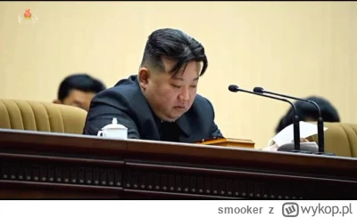 smooker - #korea #dyktator #placz #swiat #copypast 
Kim Dzong Un płakał, słuchając sp...