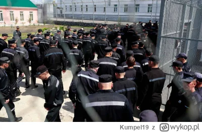 Kumpel19 - Przez rosyjskie więzienia ponownie przeszła fala rekrutacji więźniów.

Wia...
