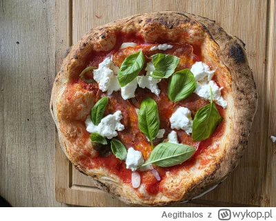 Aegithalos - Żarełko gotowe ( ͡° ͜ʖ ͡°)

#gotujzwykopem #pizza