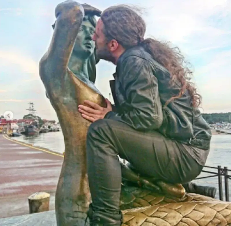 HrabiaTruposz - @Kryspin013: Bo to jest mentalny gimbus, dzieciak uwięziony w ciele n...