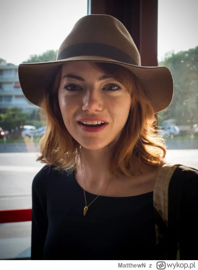 MatthewN - #codziennaemmastone 1485/x

Emma Stone
Woody Allen concert in Antibes
2013...