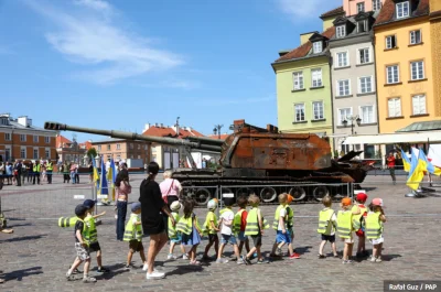 B.....e - @raul7788: Jak zwykle w przypadku PiSu i rozmontowanych przez nich służb - ...