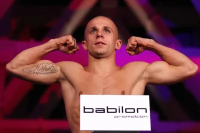 zdrajczyciel - @Sylwester_Zwalon: @NaczelnyAgnostyk @Gragi 

To przeciez kamil łaszcz...