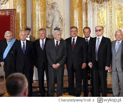 CharytatywnyTroll - @Roger_Casement: @RabarbarDwurolexowy