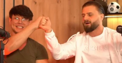 boolProptestingCheatsEnabledtrue - Ostatnio u Natana forma spadkowa, pewnie scrolluje...