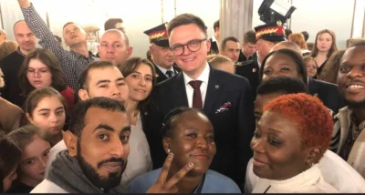 szyderczy_szczur - A imigranci też będą płacić bykowe?
#imigranci #polityka #bykowe