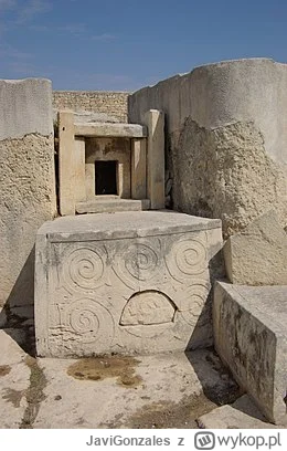 JaviGonzales - @MrPerfetc dodam do tego najstarsze megalityczne budowle z Malty