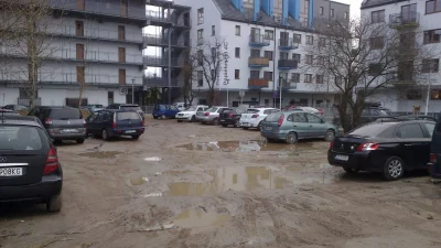 kicek3d - #szczecin #patodeweloperka

Na Popiełuszki gdzie postawiono budynki praktyc...