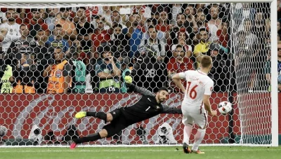 Neeveermind - CHŁOPAKI TO JA TEŻ POMOGĘ. DLA POLSKIEJ PIŁKI 
#mecz