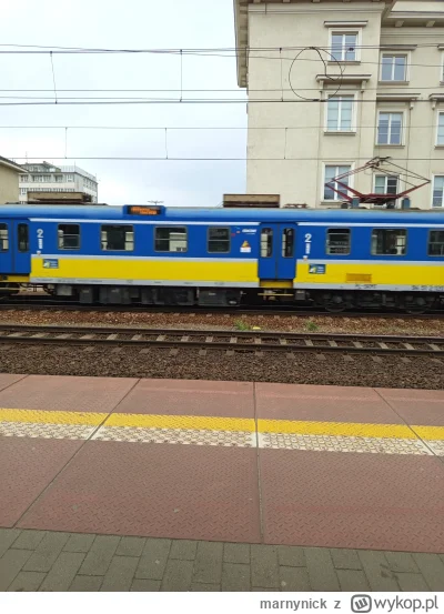 marnynick - #heheszki

Siedzę w Gdyni na peronie, a tu taki pociąg. Czy to jeszcze Po...