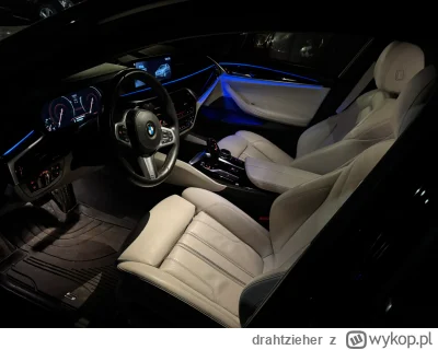 drahtzieher - @czlowiekproso: g30, nie ma sie co zastanawiac, wnetrze w F seriach jes...