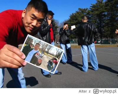 Altar - >podobne efekty uzyskiwano za pomocą półprzepuszczalnych luster i filtrów.

@...