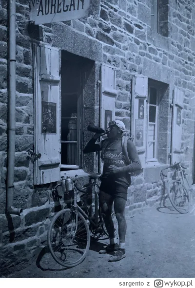 sargento - #kolarstwo #tdf 
1924 Tour de France, strefa bufetu.
z FB Cycling360.