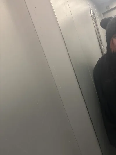 lukija - byłam dzisiaj sama na spacerze żeby nie myśleć o tym jak bardzo nie chce żyć