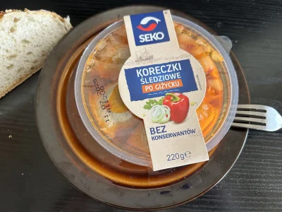 UFOnasnie_zgwalci - Smacznego dla jego...

wkrótce pod rządami prezydenta z pisu nie ...