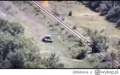200Amra - Kacapski czołg dostaje Javelinem. Miał cope cage i to go uchroniło ;)

#ukr...