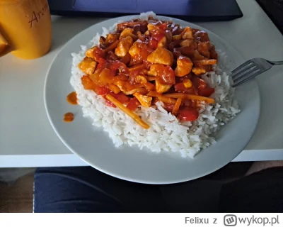 Felixu - #przegryw Jem obiad