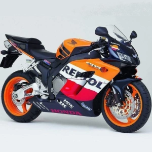 Honda-CBR-1000RR-REPSOL