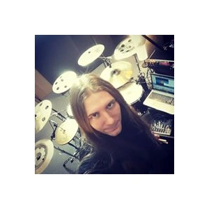 VersusDrummer