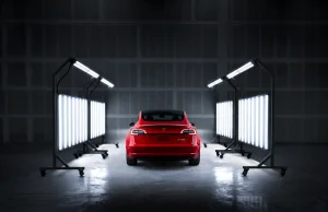 Tesla sprzedawała świadomie wadliwe samochody