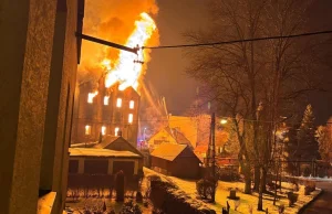 Gigantyczny pożar w Nowym Sączu [ZDJĘCIA I FILMY]
