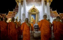 Nie tylko polski kler: Buddyjscy mnisi przywłaszczyli blisko 9 mln dolarów