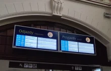 Wyświetlacze na nowym dworcu Gdańsk Główny pokazują błędne informacje