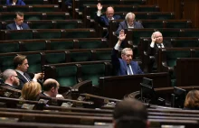 Sejm uchwalił "lex Kaczyński"