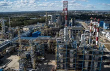 Polska może mieć problem z paliwami. Brakuje magazynów. Ekspert bije na alarm