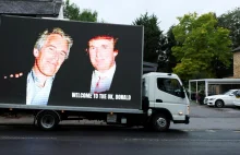 Ujawniono e-maile Epsteina. "Wystawiał" Rosjanom Donalda Trumpa