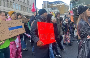 Renters reform: Tenants call for rent controls in London protest