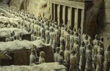 W mauzoleum Terakotowej Armii odkryto zawalony tunel i nowe figury.