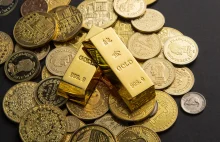 NBP kupuje złoto na potęgę. Czy Polacy powinni brać przykład?