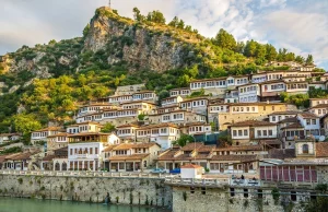 Berat (Albania) - miasto tysiąca okien