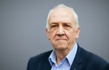 Ośrodek Karta bankrutuje. Prof. Andrzej Friszke o wielkiej stracie