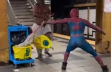 Pigmentododatni złoczyńca vs. Spider-Man