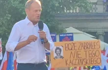 Skandaliczny transparent na wiecu PO. "Tusk przeproś", "łajdactwo"