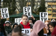 Brutalne zabójstwo nastoletniego Eryka. Prokuratura chce 25 lat więzienia dla 17