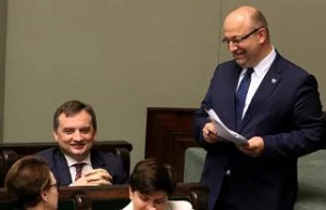 jak to było z zapraszaniem Szmydta do sejmu przez Gasiuk-Pihowicz.