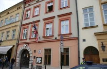 Konsulat Generalny USA w Krakowie płaci $50k za materiały propagandowe