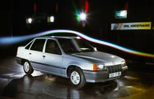 Opel Kadett E: mistrz aerodynamiki kończy 40 lat