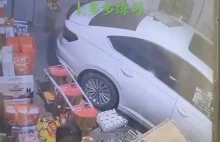 Wypadek w chińskim sklepie