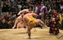 Tradycja kontra rzeczywistość. Pierwsza premierka Japonii z zakazem wstępu