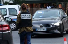 Nożownik zaatakował policjanta w centrum Paryża