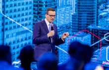 Premier zachwala politykę gospodarczą PiS. Porównał ją do walk bokserskich